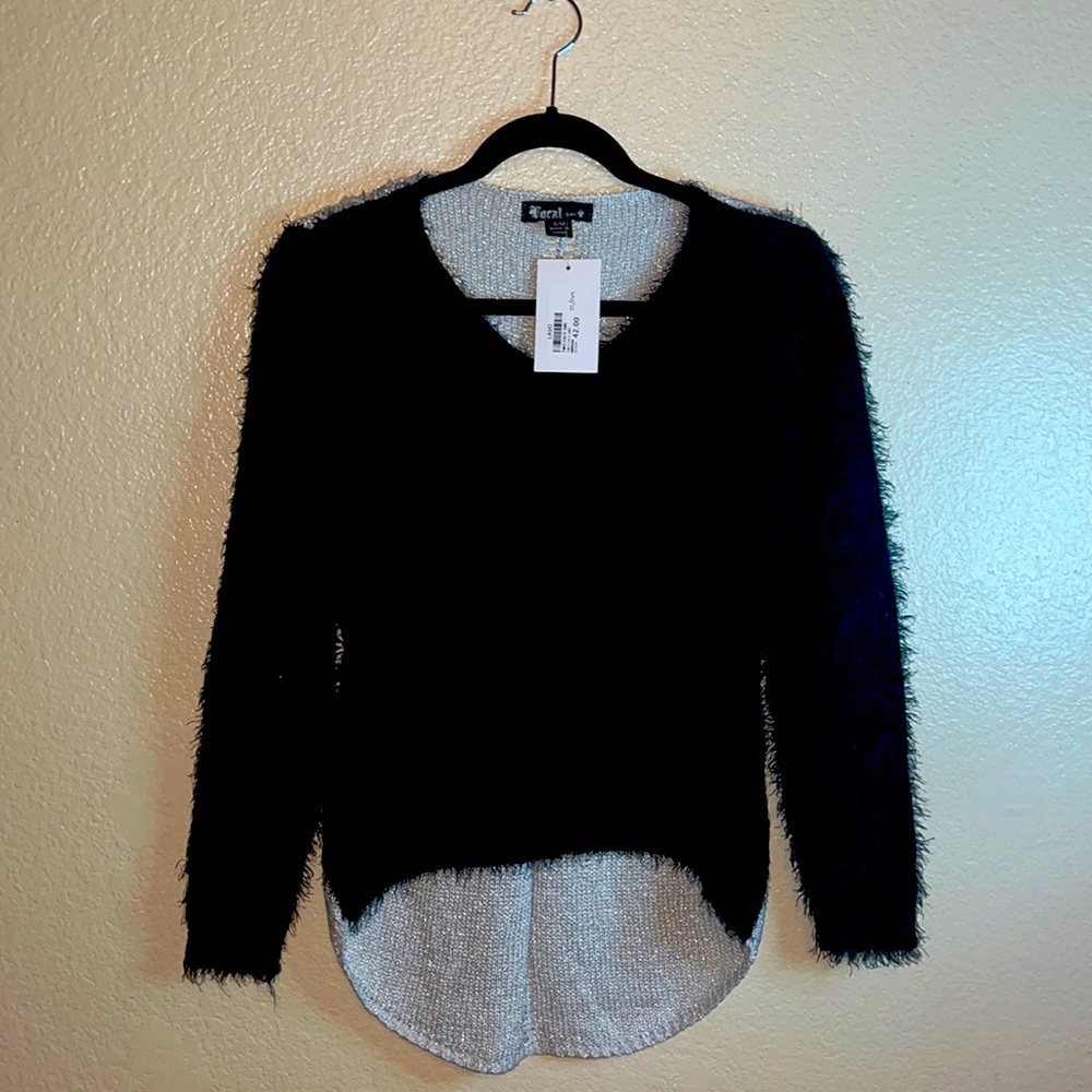Vocal: Sweater